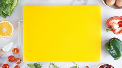 https://www.foodhygienecompany.co.uk/wp-content/uploads/sites/4/2022/09/Chopping-Board-colour-coding-yellow-board.png